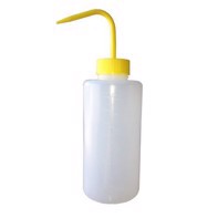 Bouteille en plastique avec tube de pulvérisation 1 ltr. avec embout jaune